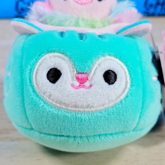 Squishville Squishmallow Elda The Ostrich In Santiago the Squirrel Vehicle Plush - Picture 8 of 10